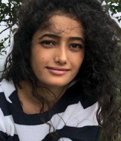 Fatima Peerzada Hindi Stylist