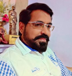 Prasaad Appa Tarkar Marathi Director