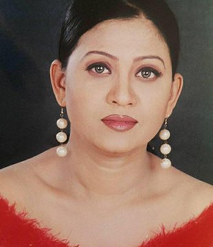Hindi Tv Actress Smita Dongre