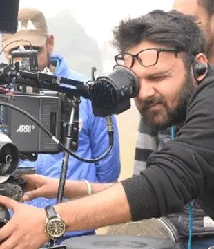 Hindi Assistant Director Manikaran Singh