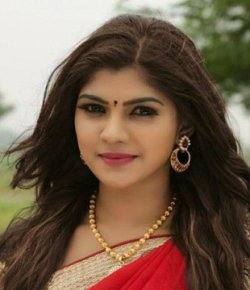 Shamili Sukumar Tamil TV-Actress