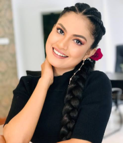 Kanchana Anuradhi Sinhala Singer