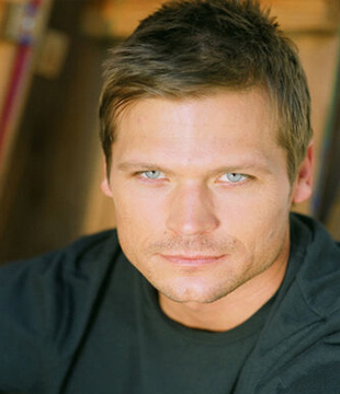 Hollywood Actor Bailey Chase Biography, News, Photos, Videos | NETTV4U