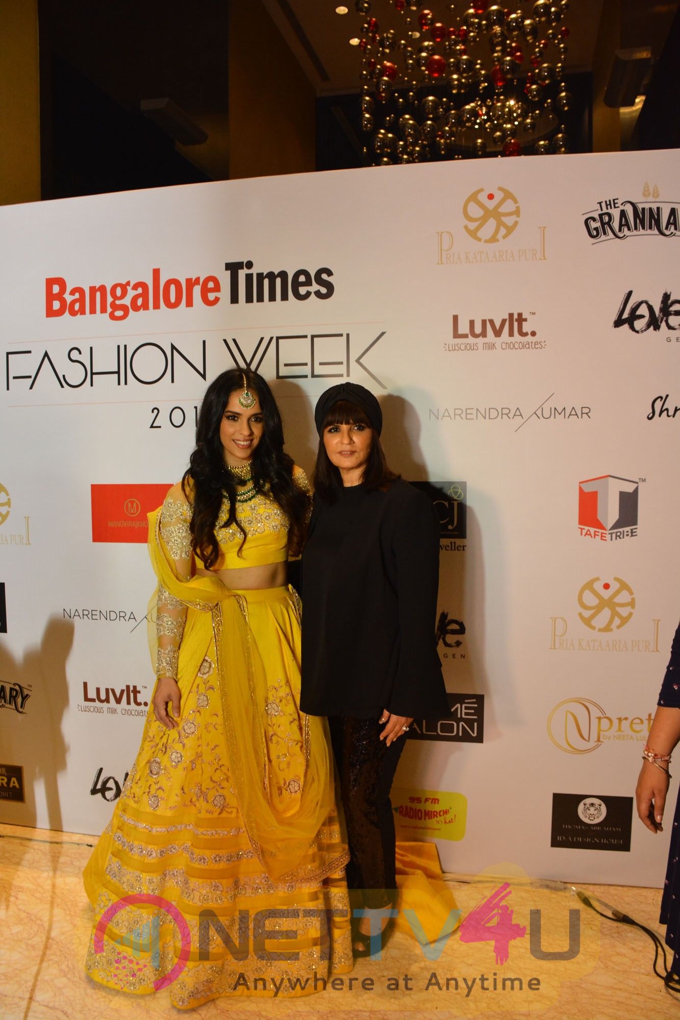 Showstoppers Sridevi, Shruti Hassan, Saina Nehwal Walks Ramp At 1st Edition Of Bangalore Times Fashion Week Stills Hindi Gallery