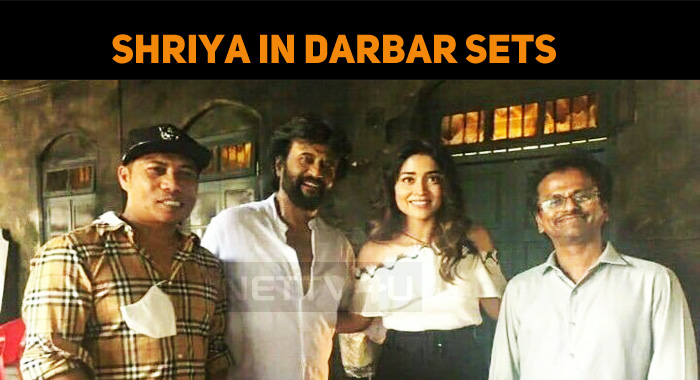 Sivaji Heroine Spotted At Darbar Sets!