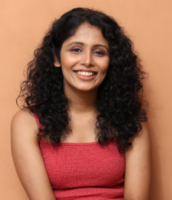 Surabhi Apte Hindi Associate Producer