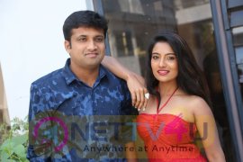 Katrina Kareena Madhyalo Kamal Haasan Movie Press Meet Stills Telugu Gallery