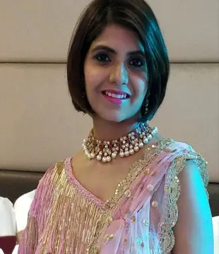 Hindi Singer Esha Gaur