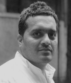 Manoj Shinde Hindi Director