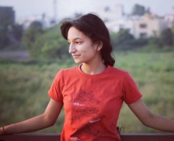 Syntica Mangwania Pahari Singer