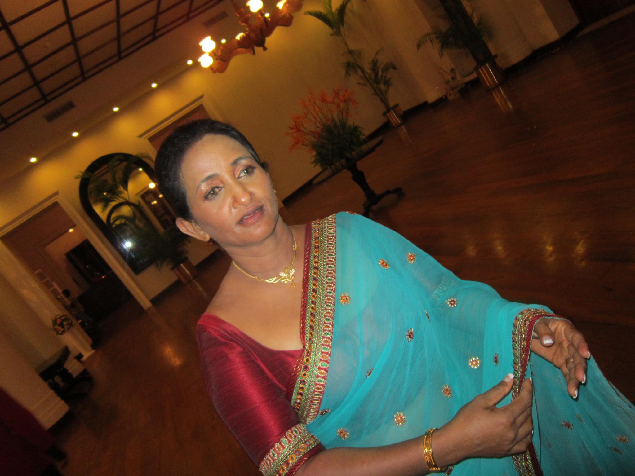 Sinhala Actress Malkanthi Jayasinghe