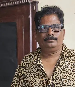 Telugu Director Raghu Kapuganti