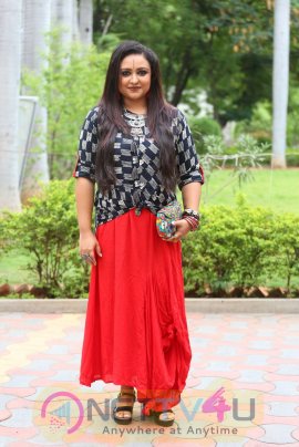 Dancer Prathama Prasad Cute Pics Kannada Gallery