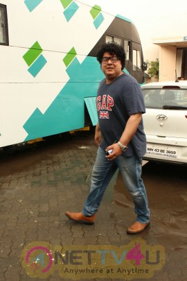 Pooja Hegde & Sajid Khan Came To Housefull 4 Movie Shooting Spot Hindi Gallery