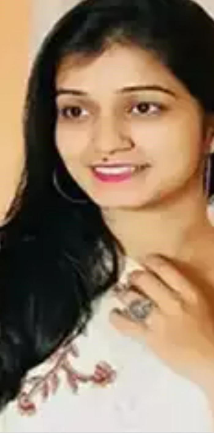 Telugu Actress Sonali Vardham