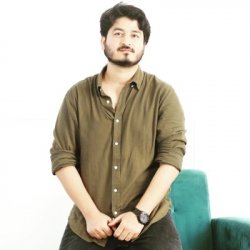 Ashish Singh Bisht Hindi Associate Director