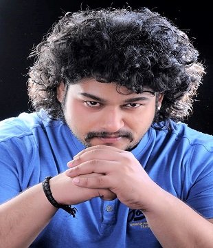 Telugu Actor Vinu Varma