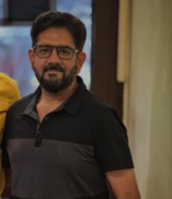 Azeem Qamar Hindi Producer