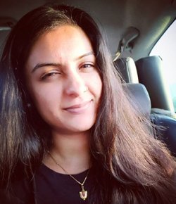 Aparna Nadig Hindi Writer