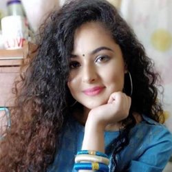 Astha Singh Hindi TV-Actress