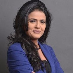 Hindi Anchor Sweta Singh