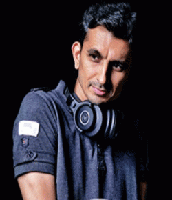 Krupesh Thacker Punjabi Director