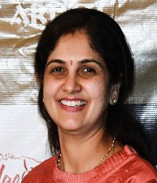 Punjabi Producer Pooja Thacker