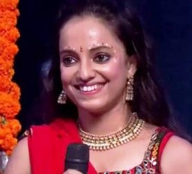 Hindi Contestant Anuradha Iyengar
