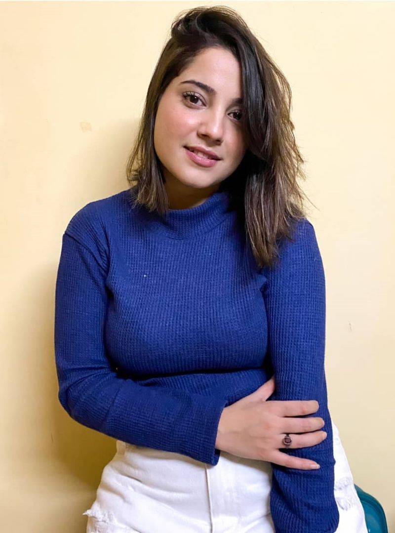 Hindi Actress Sonali Pandite