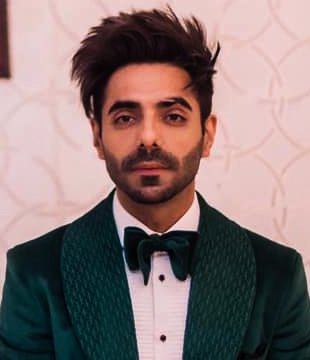 Aparshakti Khurana Hindi RJ