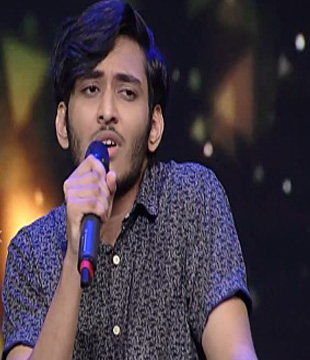 Malayalam Singer Amithav Suresh