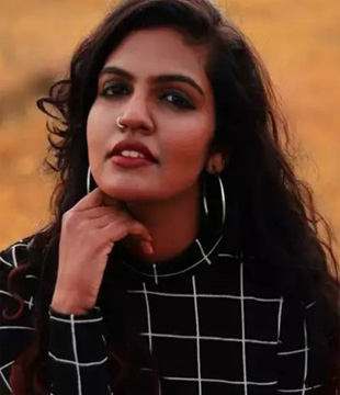 Malayalam Singer Keerthana Smitha