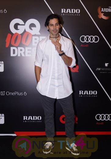 Red Carpet Ceremony Of GQ Best Dressed 2018 Amazing Pics Hindi Gallery