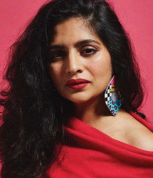 Hindi Makeup Artist Sandhya Shekar