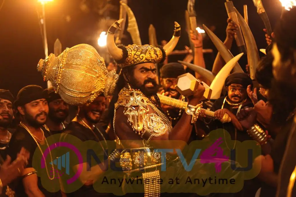 Oru Nalla Naal Paathu Solren Movie Stills Tamil Gallery