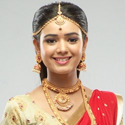 Hindi Tv Actress Neha Solanki