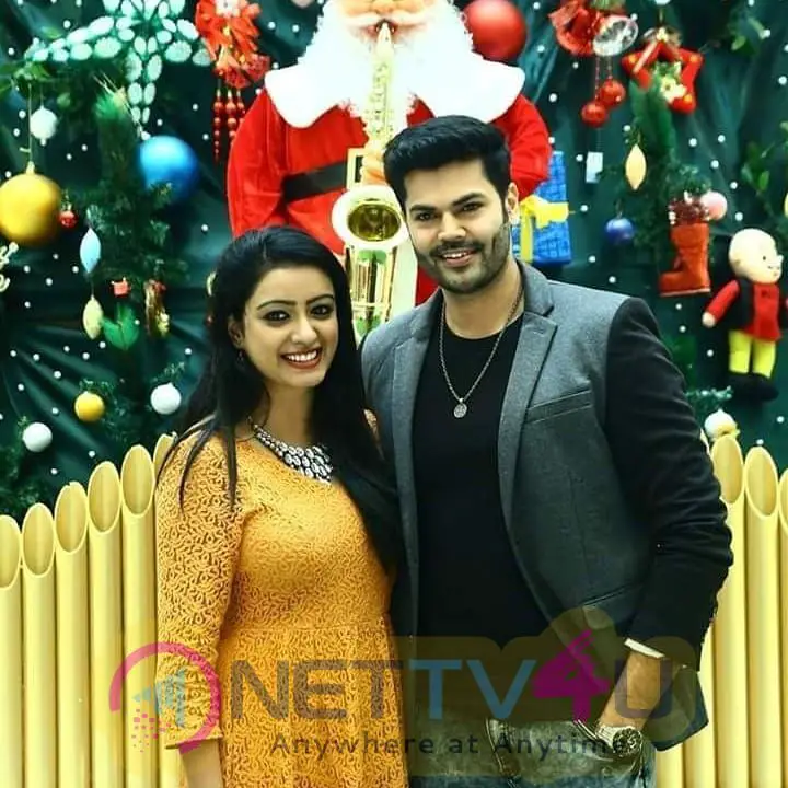Actor Ganesh Venkatram Inaugurated The Beautiful Christmas Magical Forest Pics Tamil Gallery
