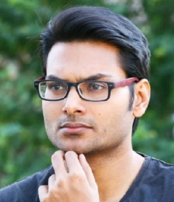Vivek Vaibhav Hindi Assistant Director