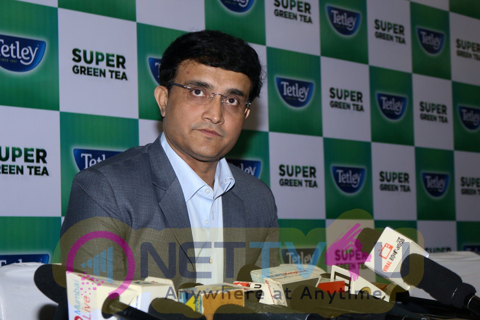 Sourav Ganguly Neha Dhupia & Shibani Dandekar Launch Of Tetley Super Green Tea Photos Hindi Gallery