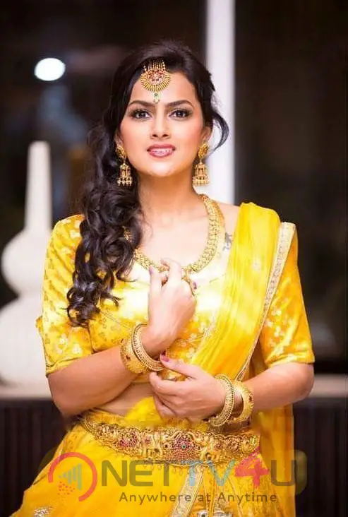 Actress Saiyami Kher New Hot Photos Telugu Gallery