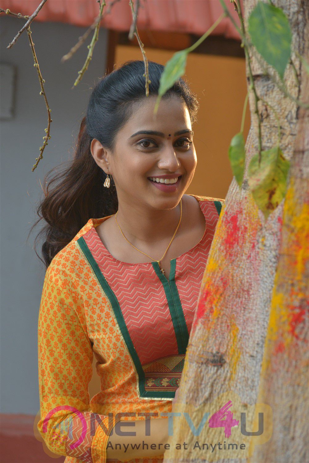 Jeyikkira Kudhira Beautiful Movie Stills English Gallery