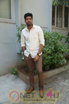 Meda Meeda Abbayi New  Movie Grand Opening Photos