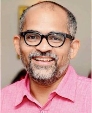 Hindi Director Vinay Waikul