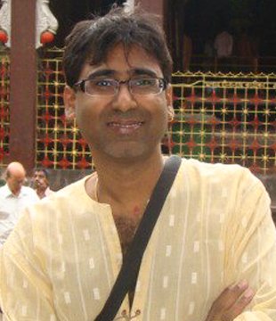 Hindi Art Director Ajay Verekar