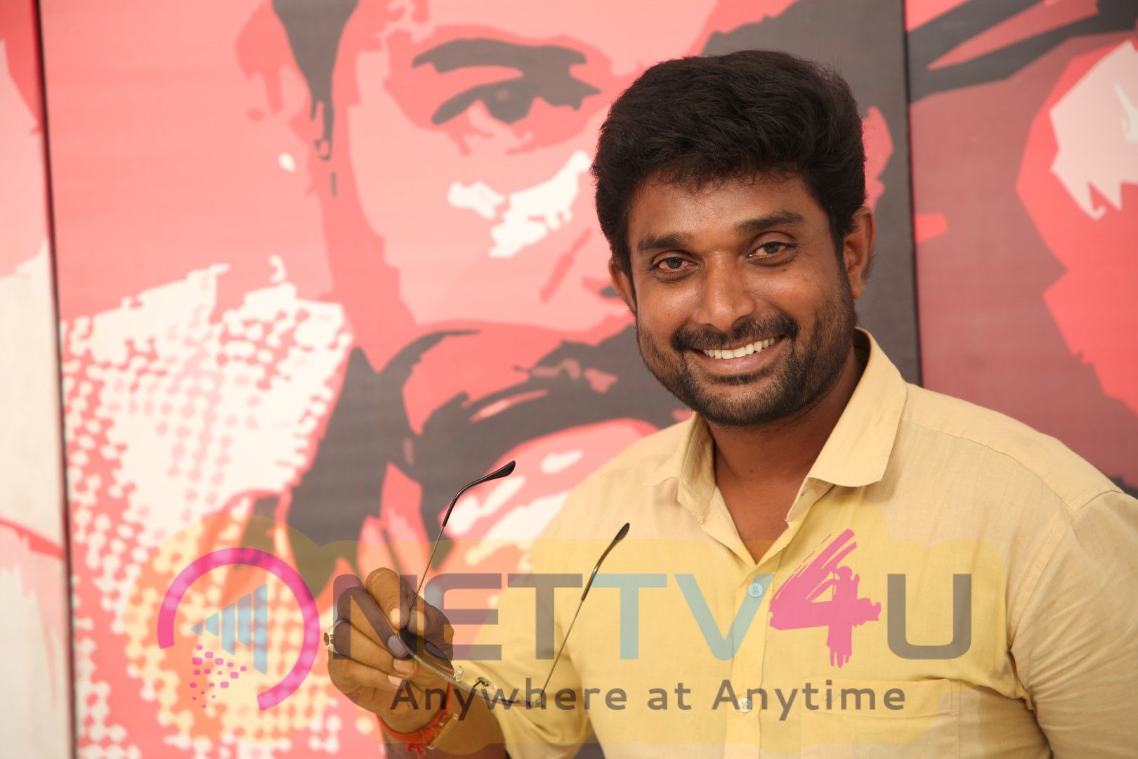 Actor Shankara Pandian Exclusive Interview Stills Tamil Gallery