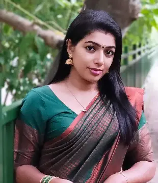 Malayalam Tv Actress Vinaya JP