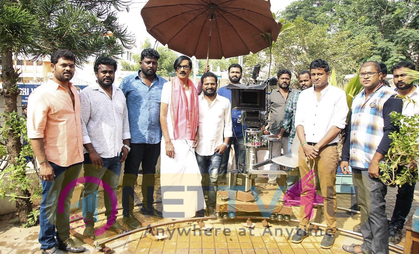 Filmmaker Ponram Gave The First Clapboard And Manobala Acted In First Shot Images Tamil Gallery