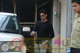 Aahan Shetty Spotted At Bandra Hindi Gallery