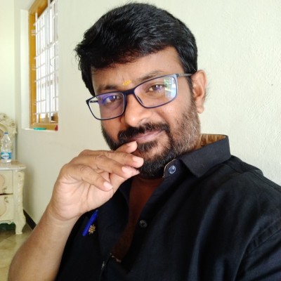 Tamil Director Dinesh Iniyan
