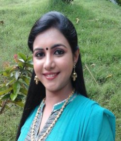 Malayalam Tv Actress Meenakshi Sunil Biography, News, Photos, Videos ...